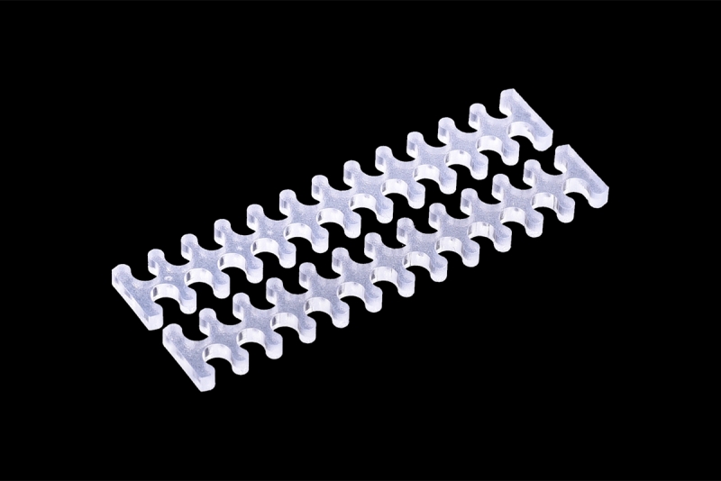 Alphacool Eiskamm X24 - 3 mm átlátszó kábelfésű  - 2 db /24748/
