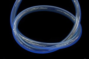 Aquatuning PVC tömlő 13 / 10mm - tiszta / UV kék méteráru- 1m (59038)