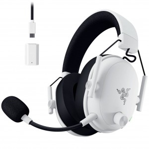 Razer BlackShark V3 gaming headset - fehér (RZ04-05410400-R3M1)