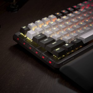 Corsair VANGUARD 96 mechanikus gaming billentyűzet, RGB, 8000 Hz, ISO DE (CH-91E921E-DE)